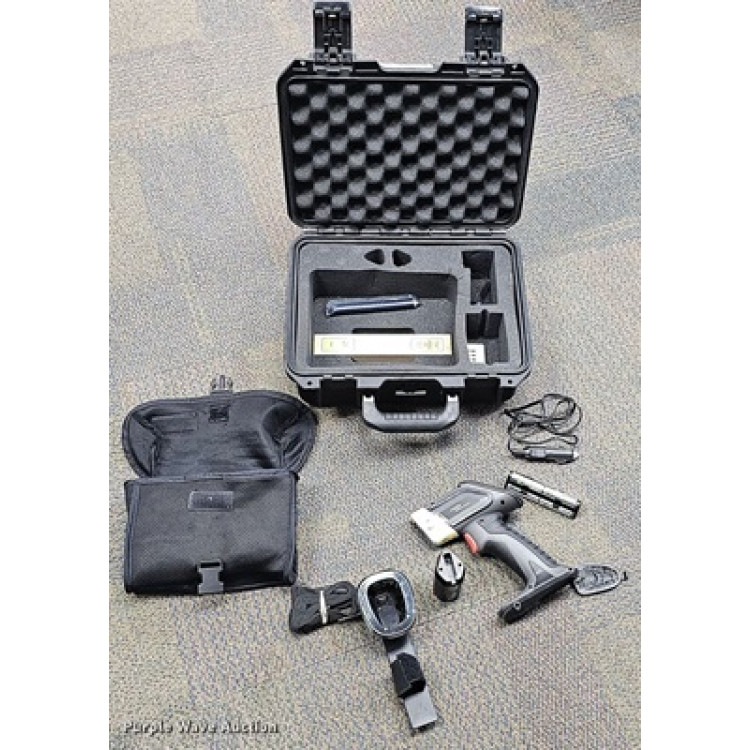 Viken Detection PB200i Handheld Lead Paint Analyzers
