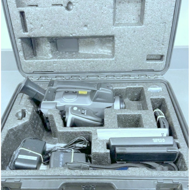 Flir GF320 Optical Gas Imaging Camera Kit